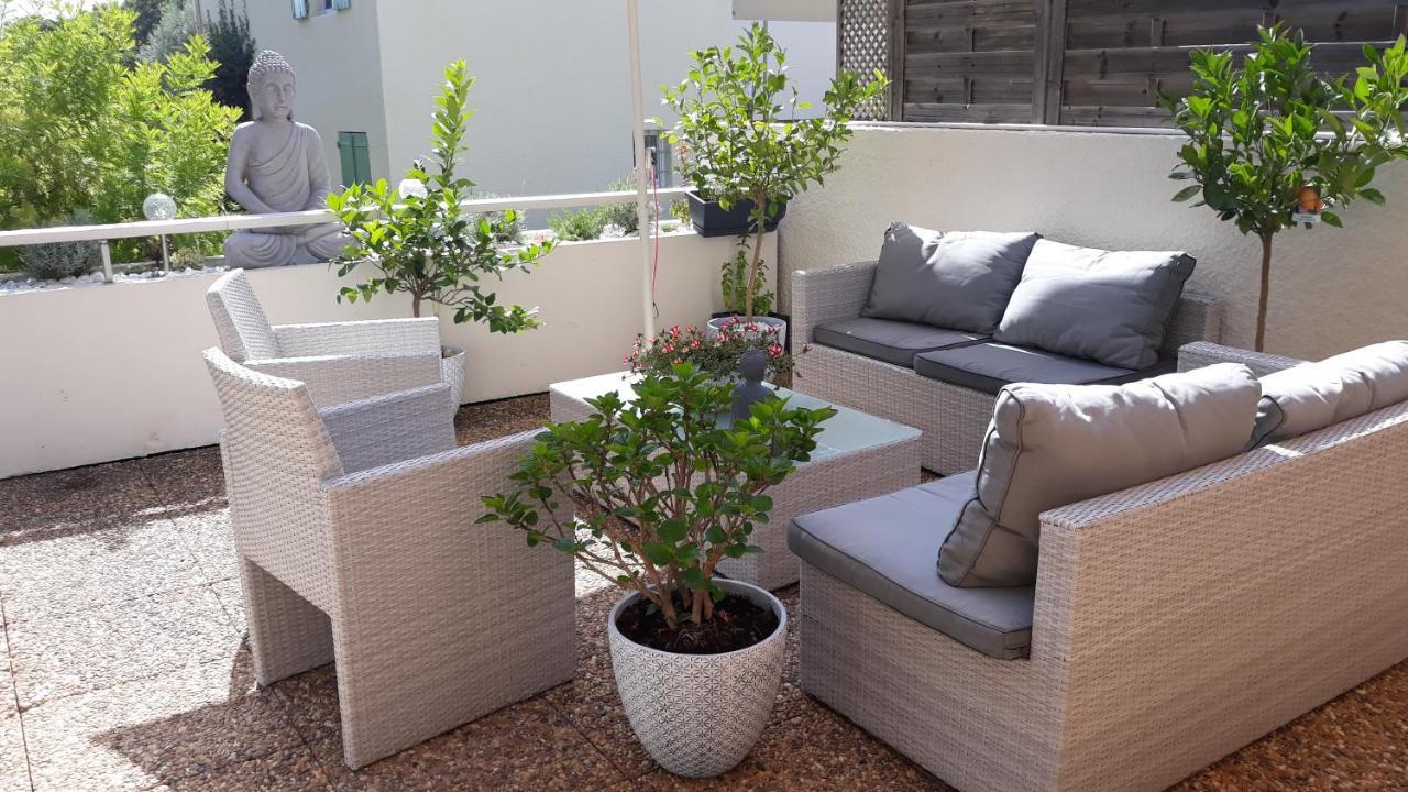 2 Pieces Avec Grande Terrasse La Ciotat Exterior foto